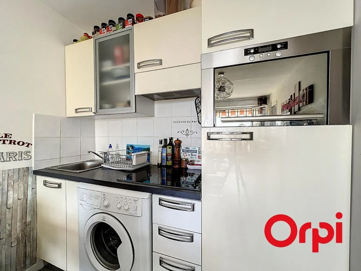 Calme 2 Pieces Avec Wifi, Terrasse Et Vue Mer A Menton - Fr-1-647-19